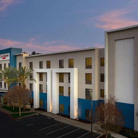 Springhill Suites By Marriott Corona Riverside Extérieur photo