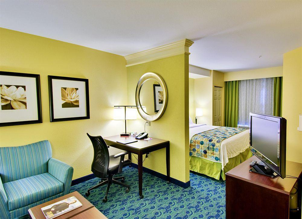 Springhill Suites By Marriott Corona Riverside Chambre photo