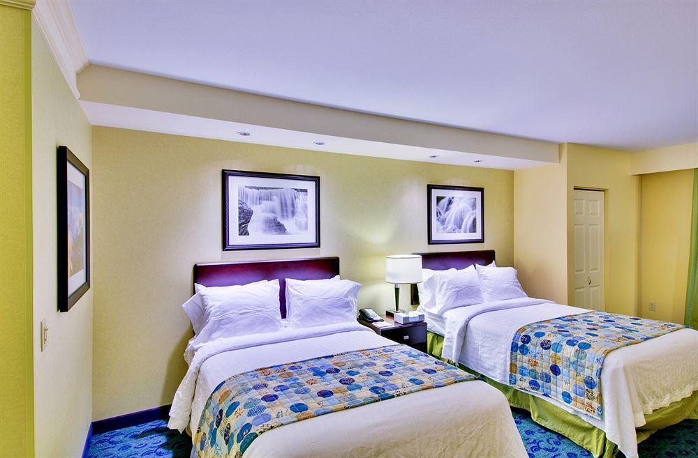 Springhill Suites By Marriott Corona Riverside Extérieur photo
