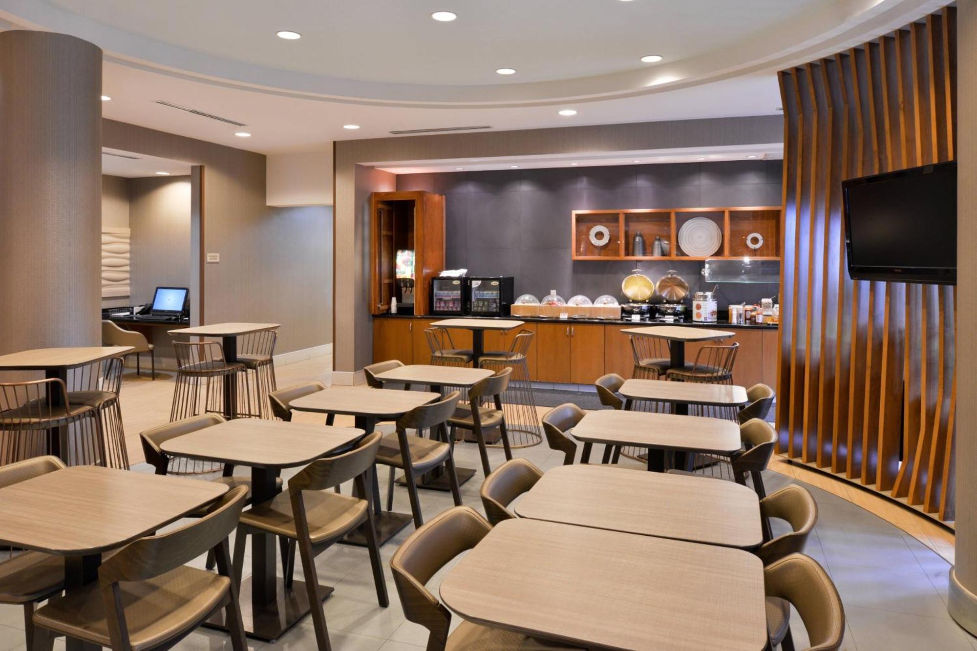 Springhill Suites By Marriott Corona Riverside Extérieur photo