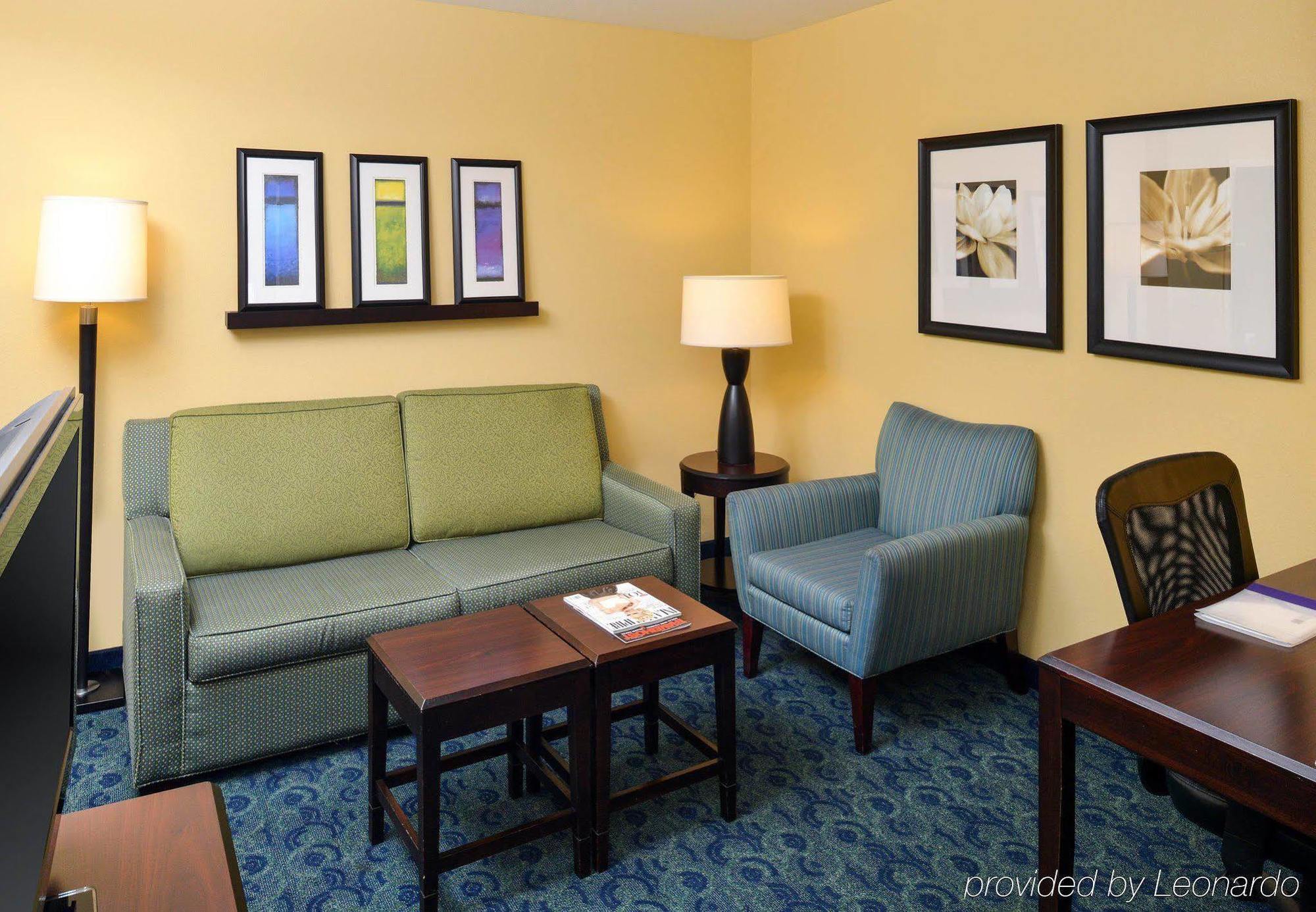 Springhill Suites By Marriott Corona Riverside Extérieur photo