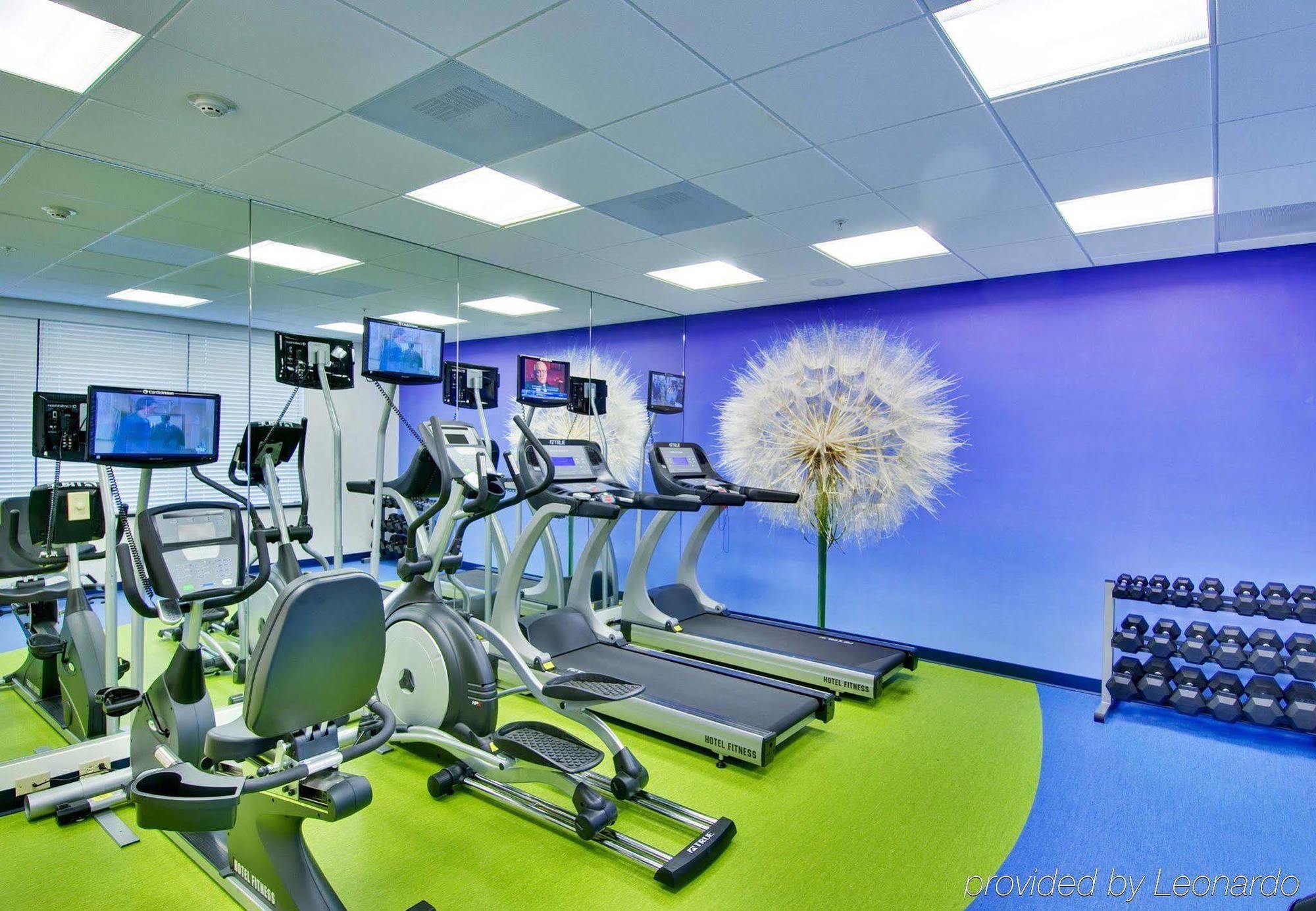 Springhill Suites By Marriott Corona Riverside Extérieur photo