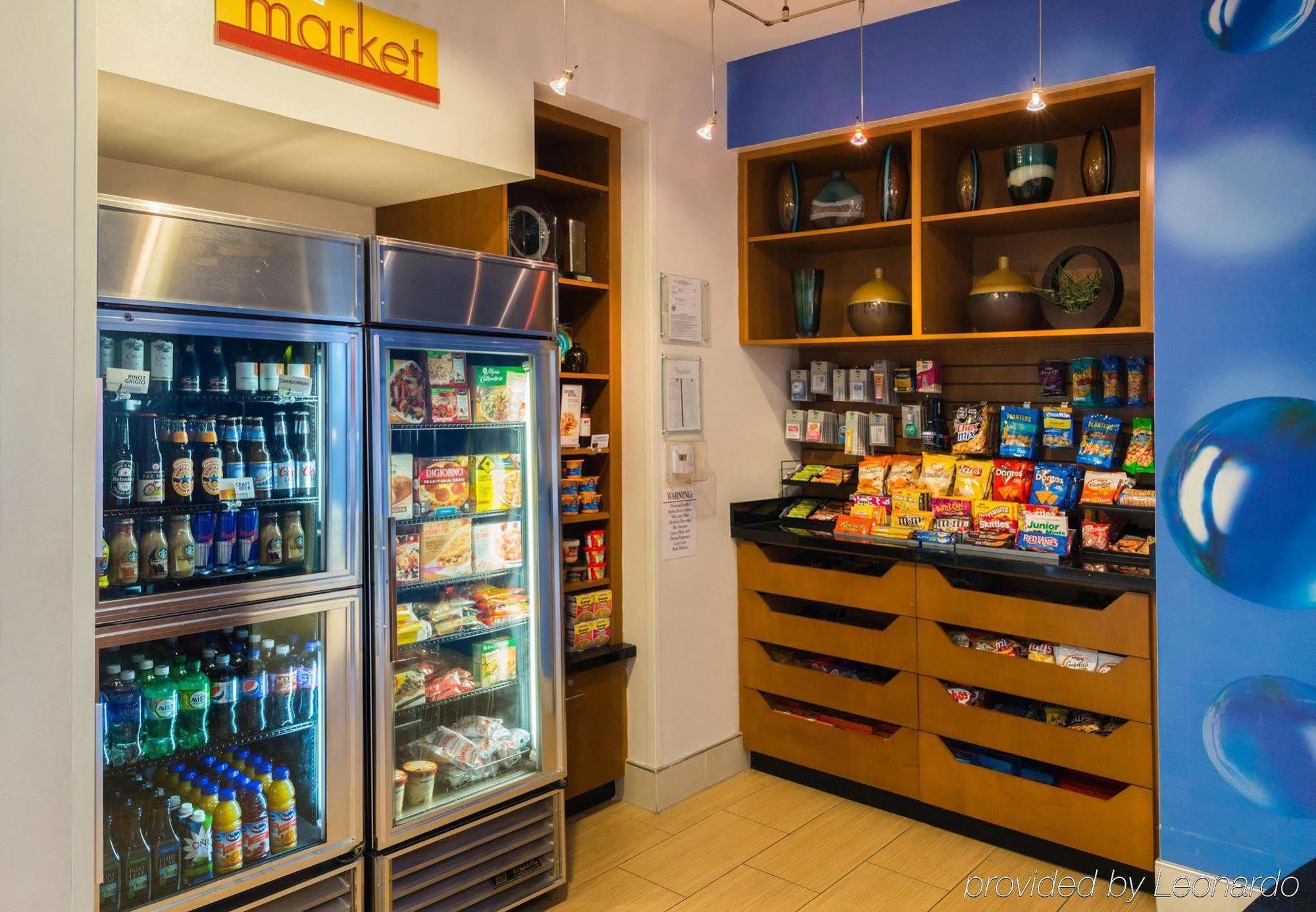 Springhill Suites By Marriott Corona Riverside Extérieur photo